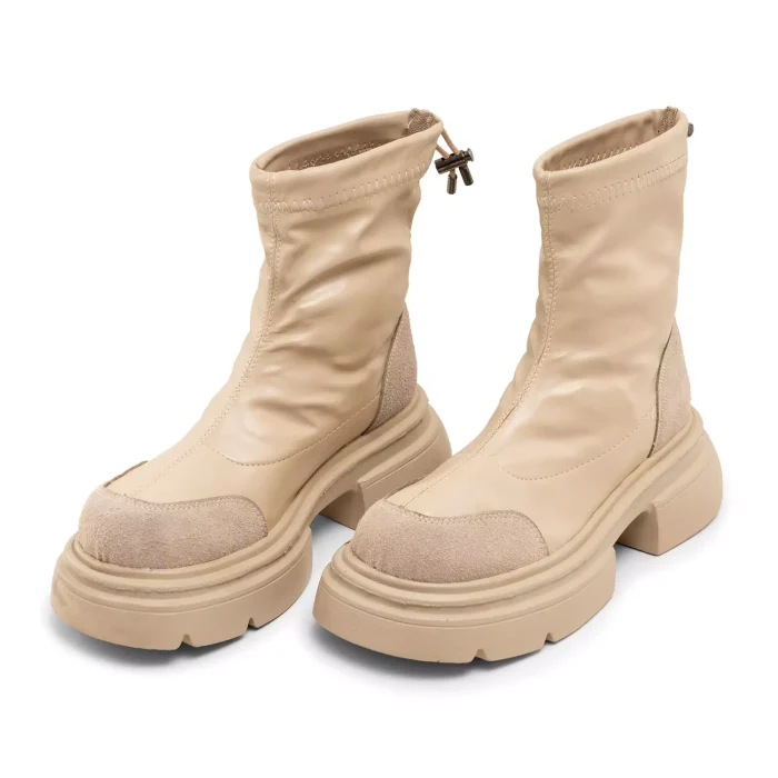 بوت چرم زنانه رنگ کرم مدل ساق بند دار لژدار