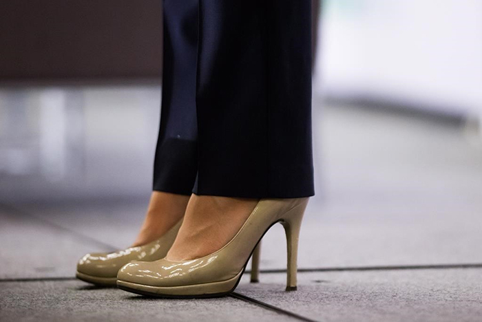 انتخاب و راهنمای ست کردن کفش پاشنه دار یا نکات اصولی برای خرید کفش پاشنه بلند زنانه