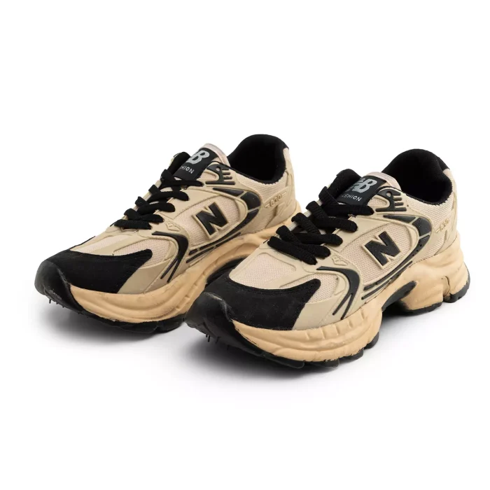 کفش کتانی دخترانه رنگ کرم مدل لژدار New Balance