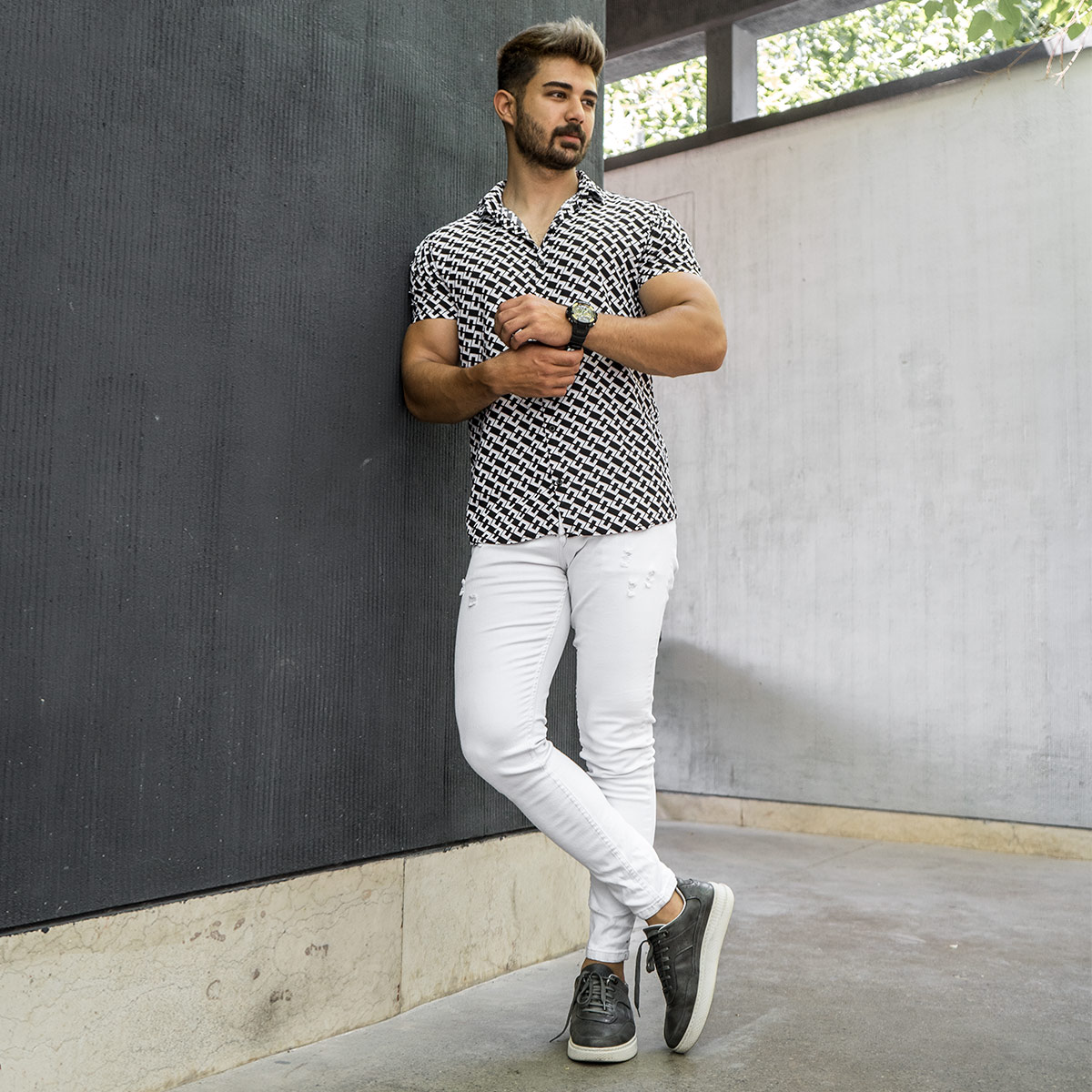 خرید جدیدترین مدل پیراهن آستین کوتاه هاوایی مشکی کرپ نخ