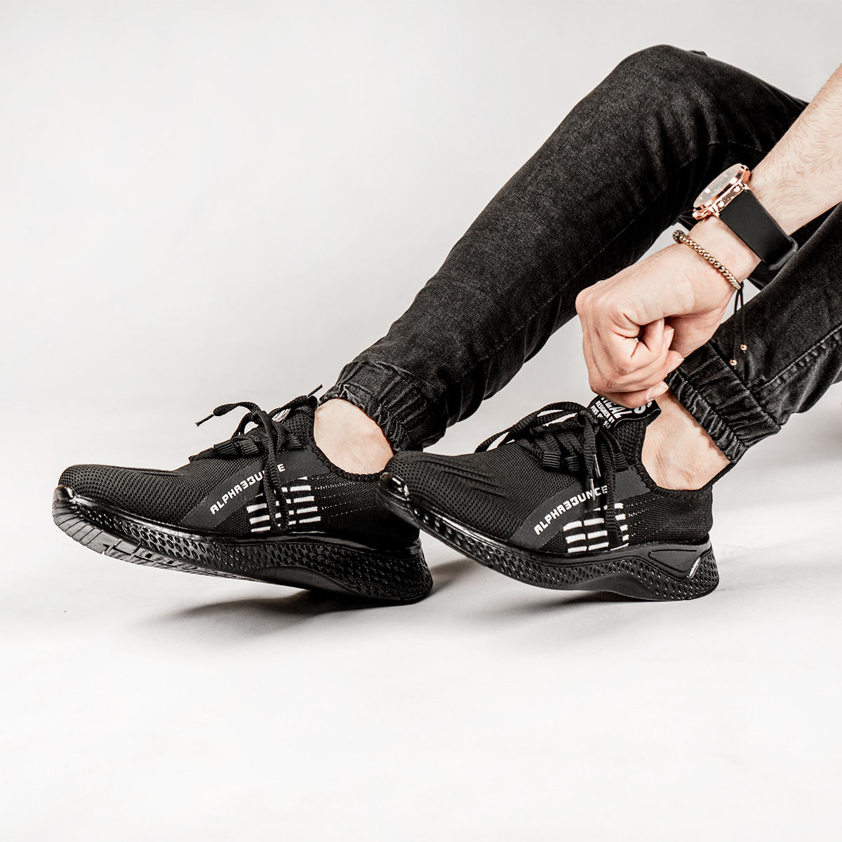 خرید کفش کتانی مشکی مردانه مد روز ارزان قیمت