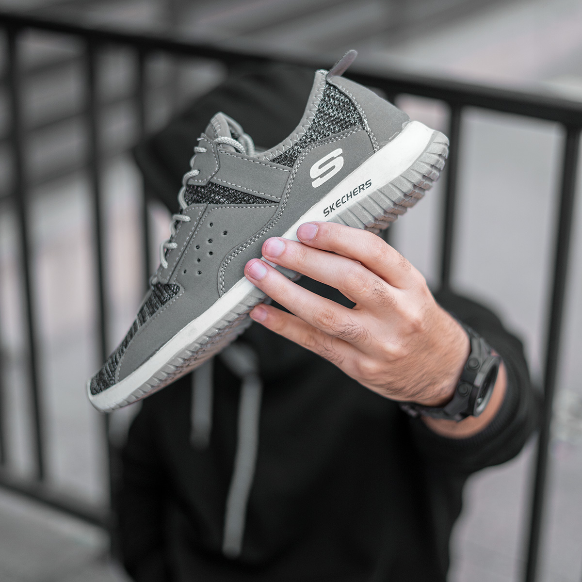 کفش مد روز اسپرت طوسی طرح جدید