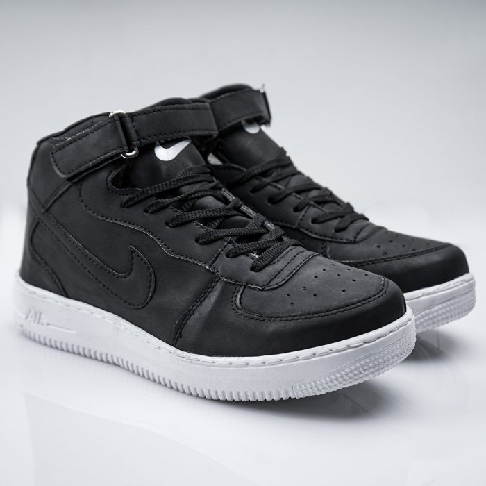 نیم بوت چرم مشکی پسرانه Nike جدید تخت صاف سفید