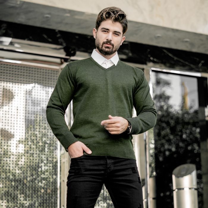 پلیور بافتنی مردانه سبز مدل یقه هفتی طرح جدید