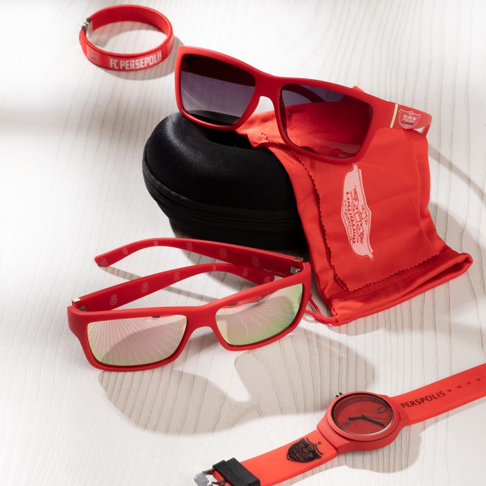 یکی از جدیدترین مدل های عینک آفتابی قرمز جدید