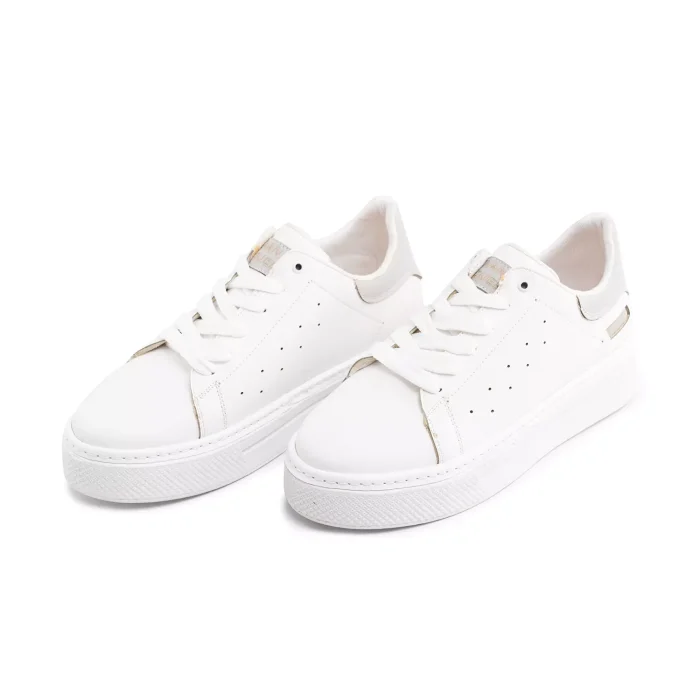 کفش چرم مردانه رنگ سفید مدل تخت صاف McQueen