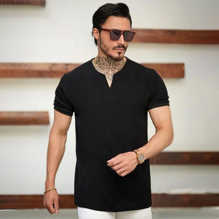 تیشرت مشکی یقه کوبایی هفت مردانه آستین کوتاه