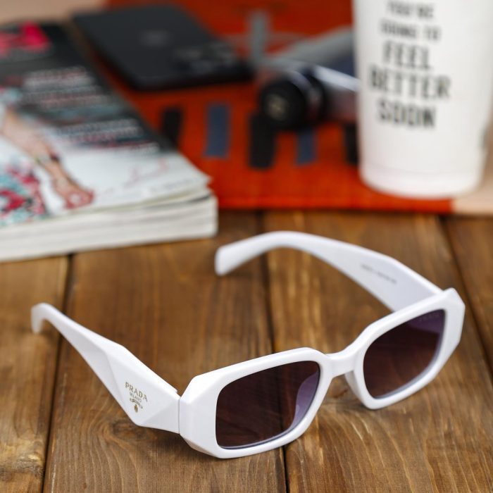 عینک آفتابی Prada فریم کائوچو مردانه زنانه سفید مشکی