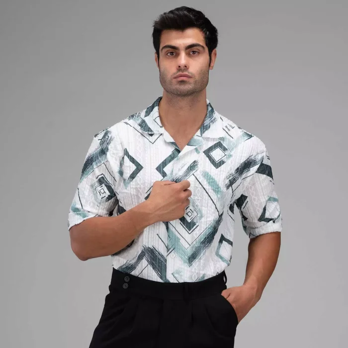 پیراهن آستین کوتاه طرحدار لوز لوزی مردانه زمینه سفید